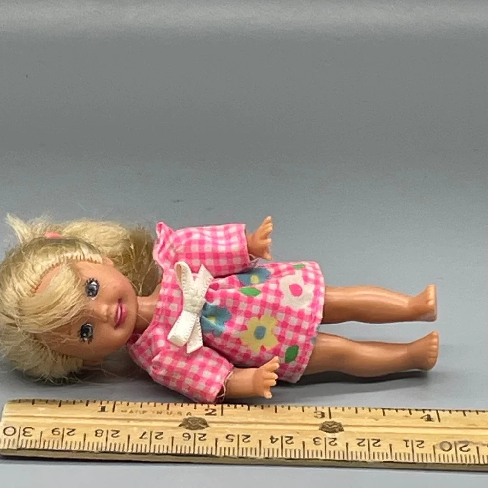 Vintage 1994 Mattel Kelly Barbie Little Sister Doll Pink Gingham Floral Dress